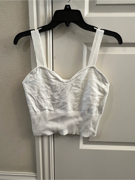 Abercrombie & Fitch Tops - Abercrombie & Fitch White Ribbed Cropped Tank Top